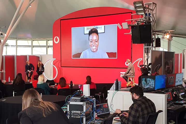 Kinly Vodafone LED videowall