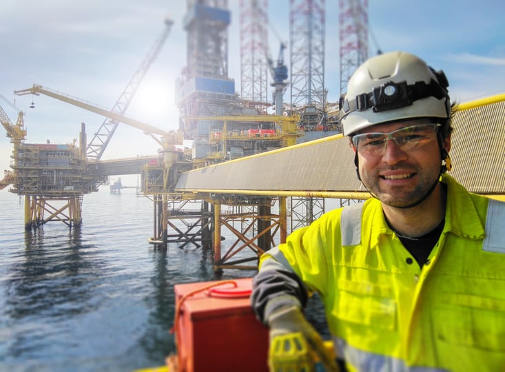 Man oil rig-1