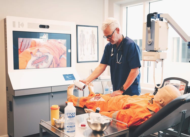 Telemedicine specialist 3